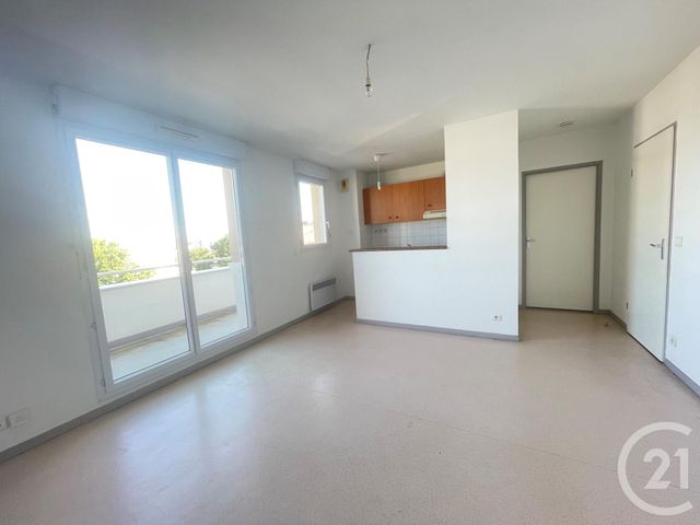 Appartement T2 à vendre - 2 pièces - 41.17 m2 - BEGLES - 33 - AQUITAINE - Century 21 A.M.L.